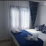 호텔 Lacivert