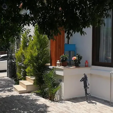 Lacivert Akyaka Hotel *