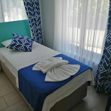 Lacivert Akyaka Hotel *